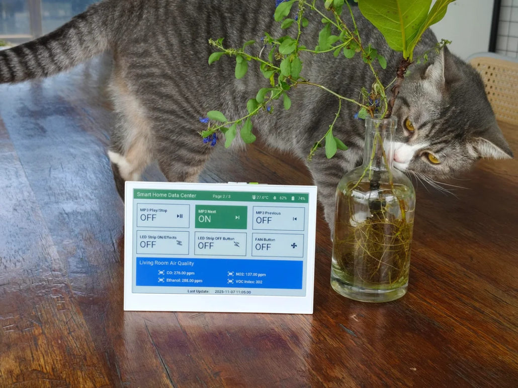 Color e-ink Home Assistant Dashboard showing device status 