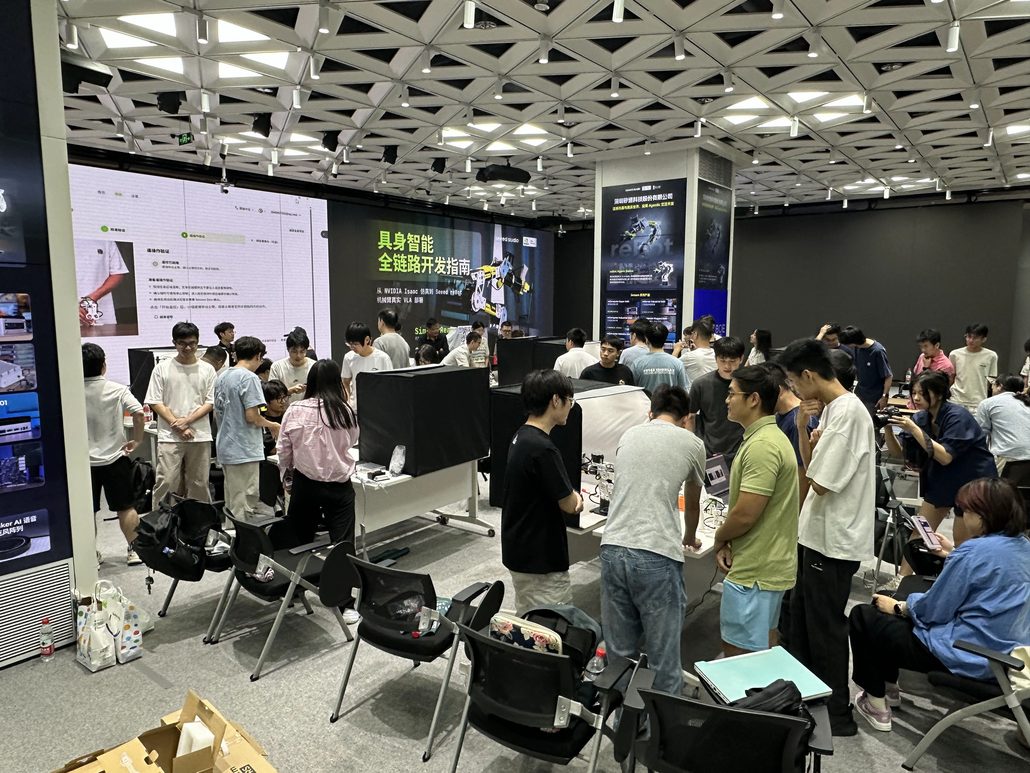 Seeed Studio reBot Arm 1-day workshop for AI robotics development in Shenzhen